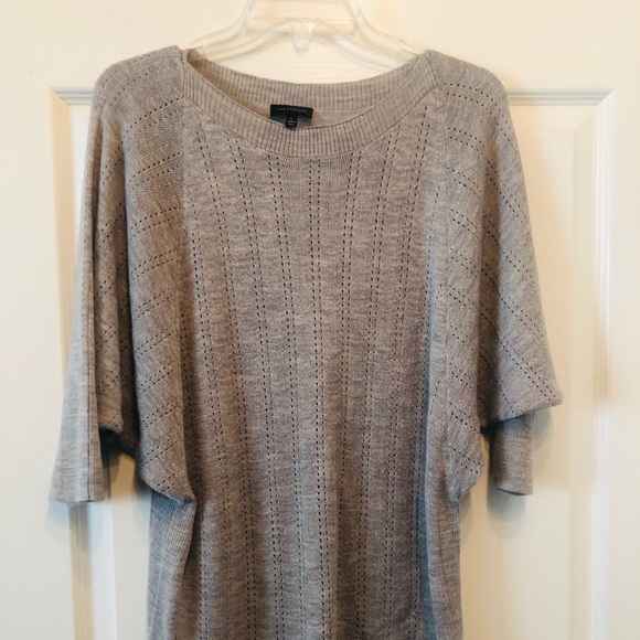 The Limited Grey sweater top - Picture 1 of 4
